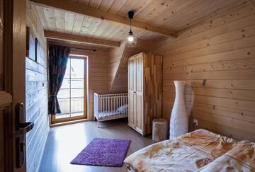 Фото номера Two-Bedroom Deluxe Chalet Kluszkowce Лоджи Domki letniskowe całoroczne г. Mizerna 5