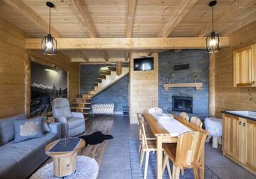 Фото номера Two-Bedroom Deluxe Chalet Kluszkowce Лоджи Domki letniskowe całoroczne г. Mizerna 13